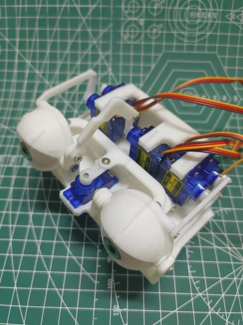 Occhio Robotico Bionico Progra - Esp8266 recensione e prezzo